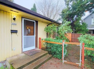2204 SE Tenino St, Portland, OR 97202