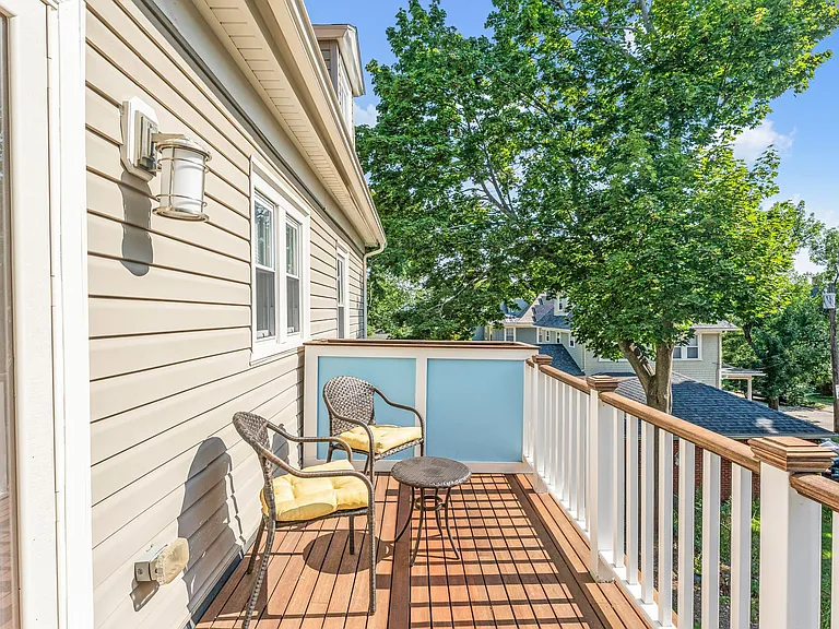 58 Forest St — Photo 16