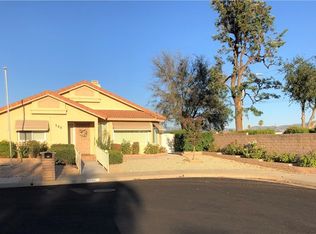 700 Alondra Dr, Hemet, CA 92545