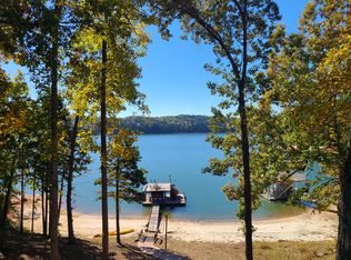 245 Inlet Point Rd, Fair Play, SC 29643