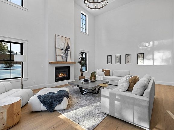 3rd image of 12 Couture Way