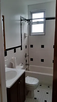 Rented by MCR Realty | media 9