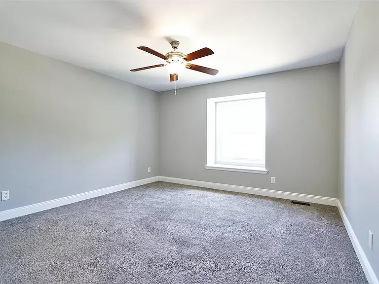 1929 Squires Way Ct — Photo 33