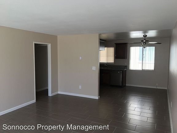 3rd image of 4122 Hathaway Ave APT 2