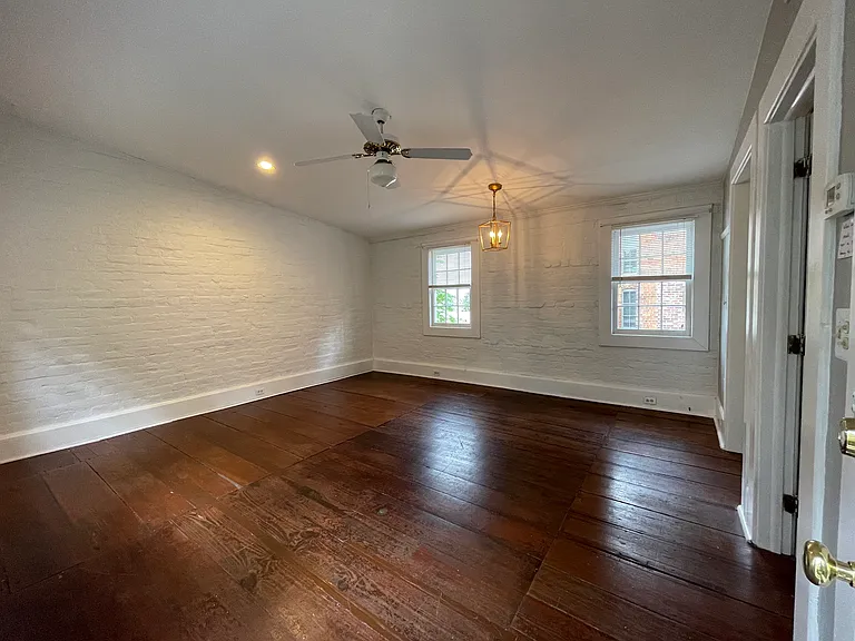 122 W Charlton Ln #F — Photo 15