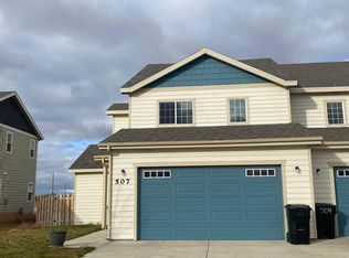 507 45th St E, Williston, ND 58801