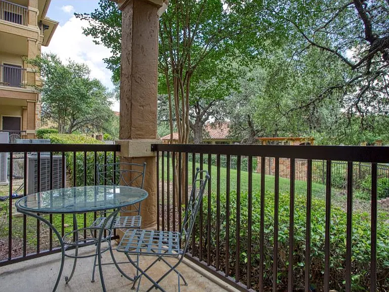 Montecristo Patio Views