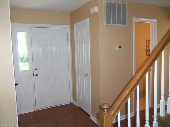 2nd image of 917 Poquoson Cir