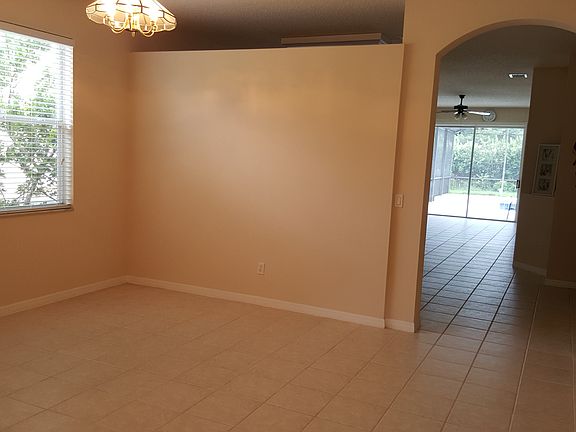 4th image of 5024 Olde Kerry Dr