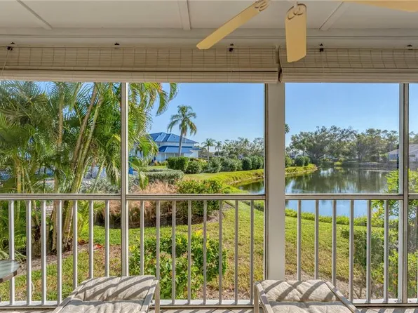 983 Sandpiper Cir, Bradenton, FL 34209