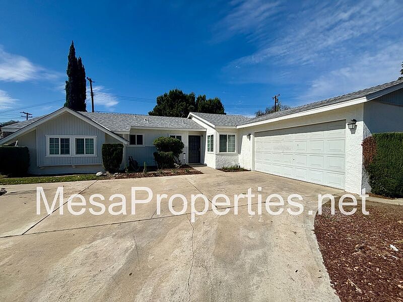 1st image of 1481 N Grove Ave