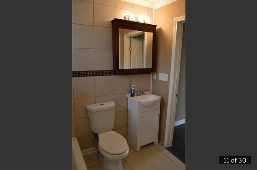 3 bed, 2300 sqft, $1,600 — Photo 3