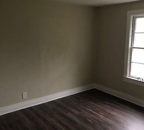 5th image of 4823 W Fairfield Dr