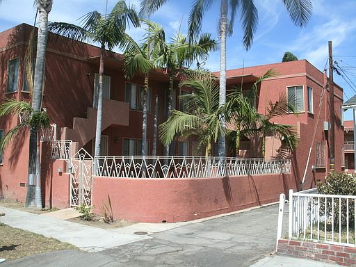 1st image of 532 1/2 Lime Ave