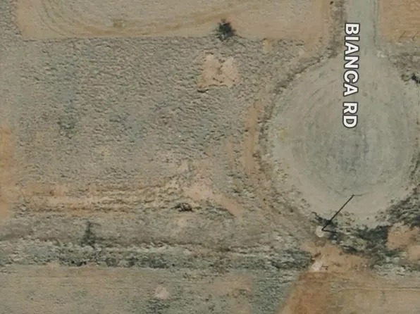 701 Bianca Rd, Levelland, TX 79336