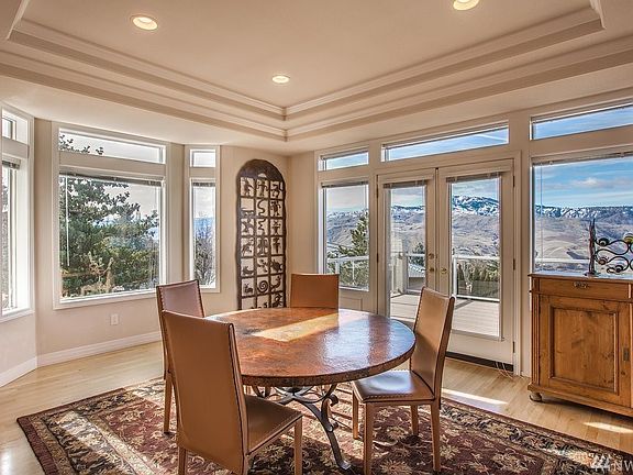 5th image of 4310 W Eaglerock Dr