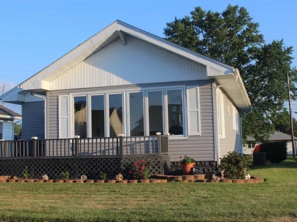 341 W Indiana Ave, Sullivan, IN 47882