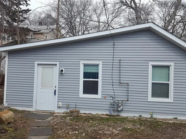 70 Crane St, Fairfield, CT 06825