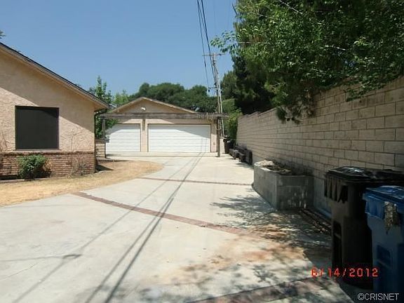 2nd image of 2631 Mayfield Ave