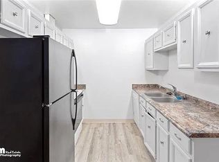 2030 Farmer Pl APT 3, Anchorage, AK 99508