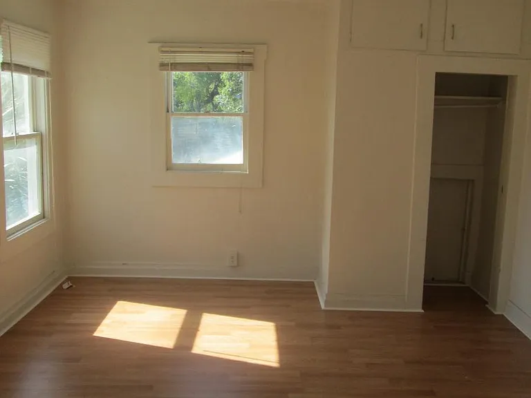 1309 W Lemon St #C — Photo 12