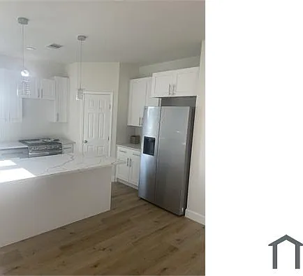3 bed, 1362 sqft, $2,100 — Photo 3
