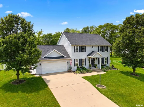 418 Mackenzie Pl, Metamora, IL 61548