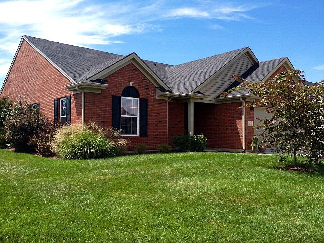 1st image of 419 Camden Cir