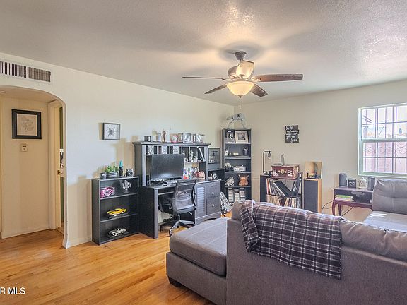4th image of 1804 Wainwright Dr
