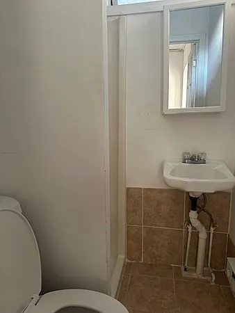 1 bed, 400 sqft, $1,400 — Photo 2