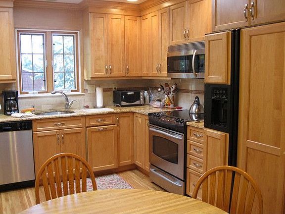 3rd image of 82 Sycamore Ln