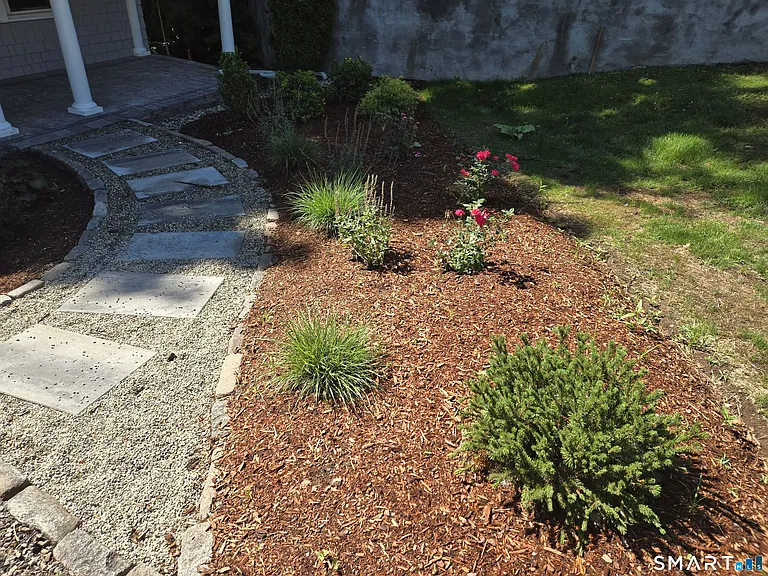1034 Prospect Ave — Photo 4