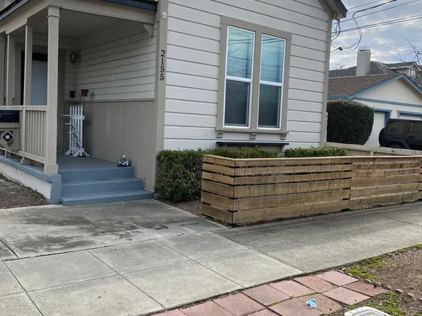 2155 Chestnut St, Livermore, CA 94551