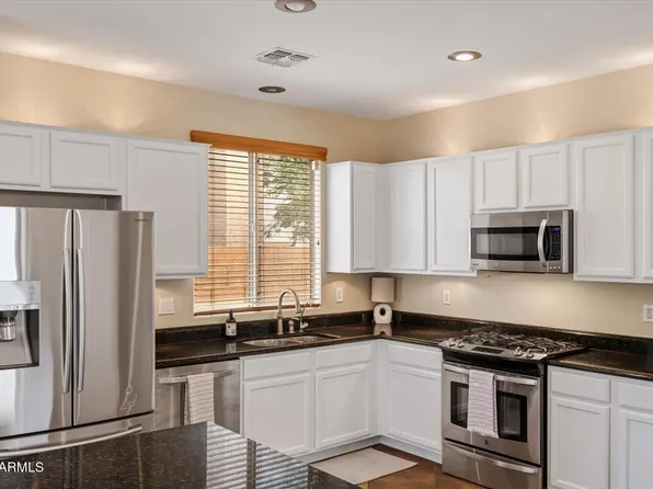 1137 S Hazel Street, Gilbert, AZ 85296