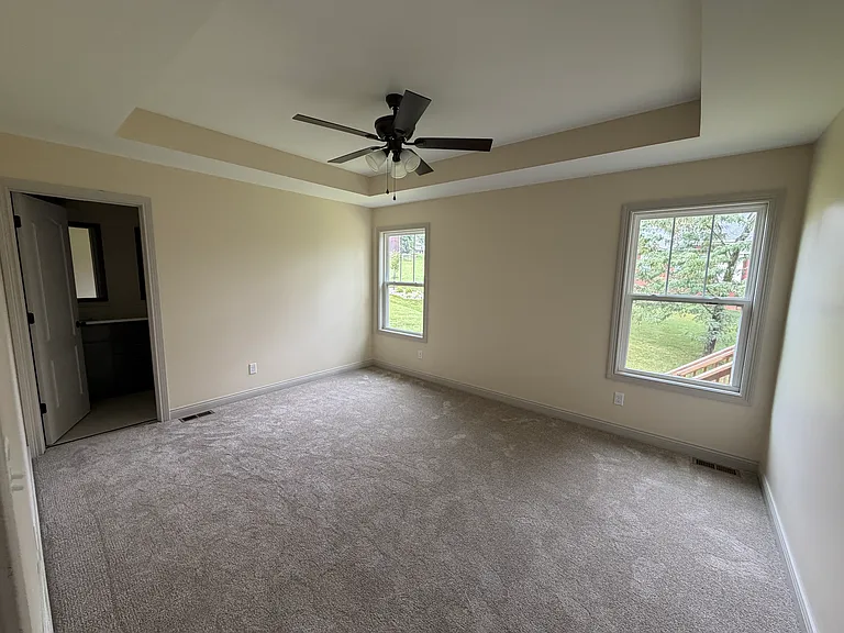 148 Wooded Glen Dr — Photo 6