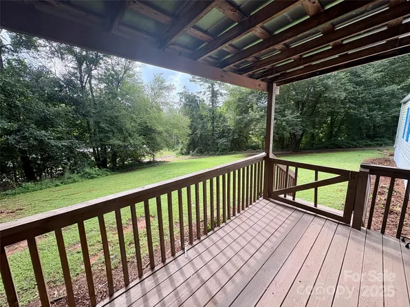 160 Leota Ln, Olin, NC 28660