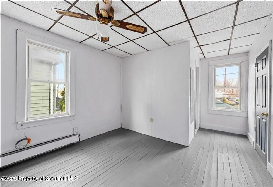 2 bed, 574 sqft, $1,350 — Photo 1