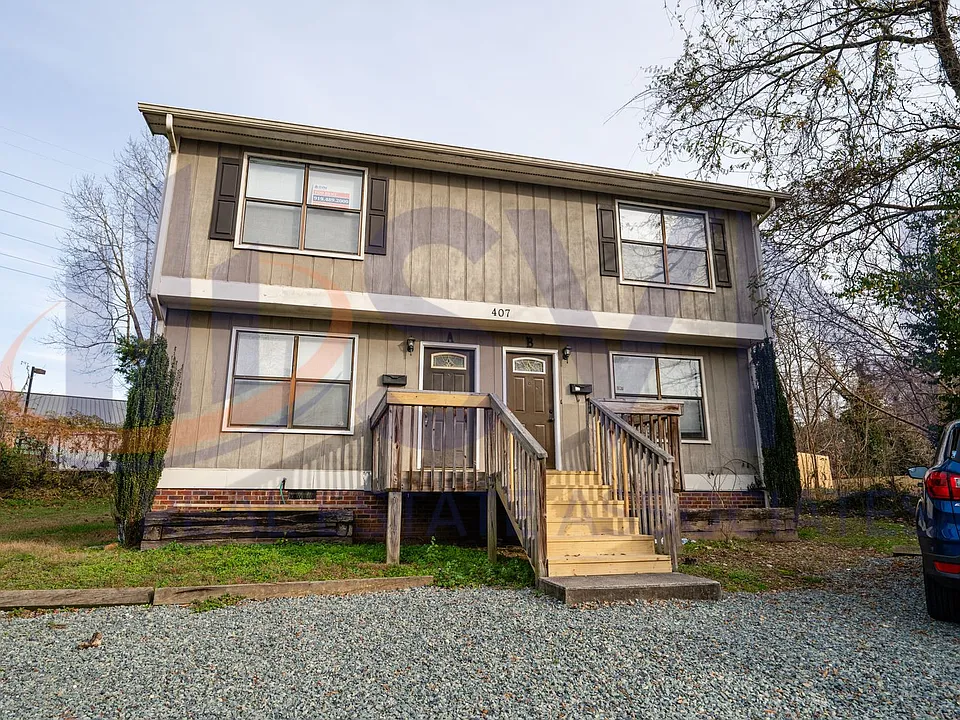 407 S Merritt Mill Rd