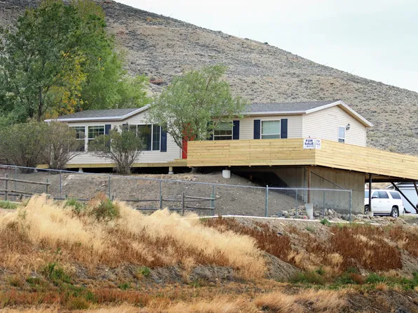 106 Printz St, Bearcreek, MT 59007