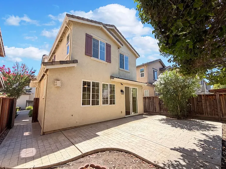 291 Candela Cir — Photo 18