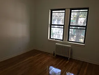 Rented by Metropolis International Realty Inc.