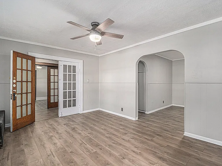 508 Parkdale Ave — Photo 5