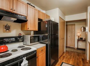 224 S Rush St APT 3B, Itasca, IL 60143