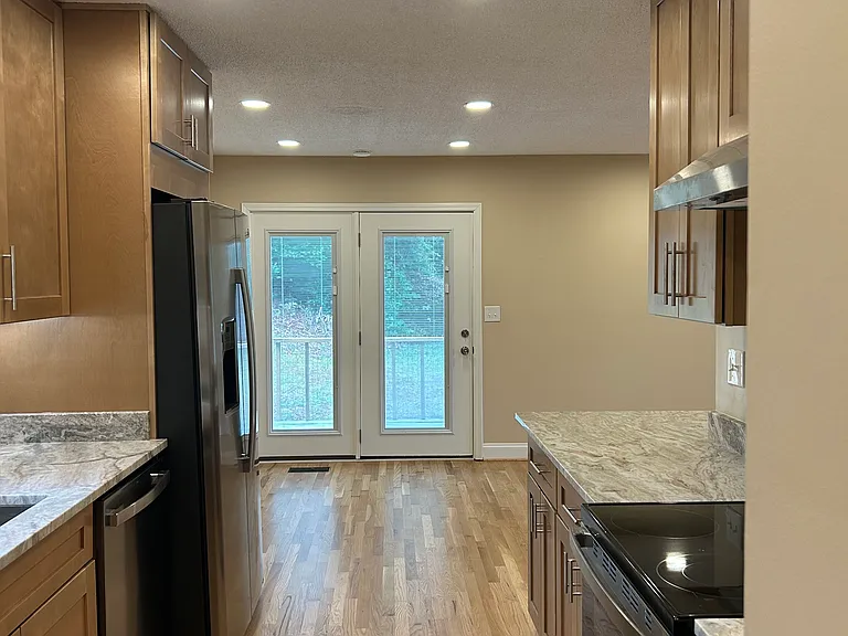 133 Clemson St — Photo 6