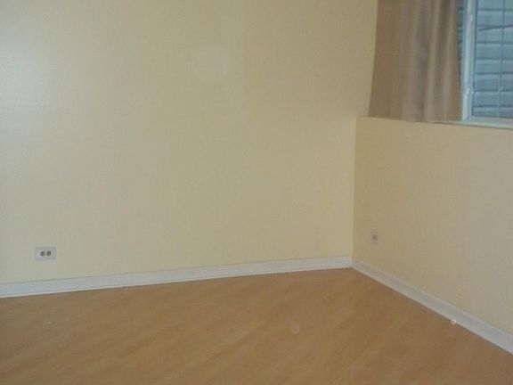 2nd image of 12 S Macgillis Dr