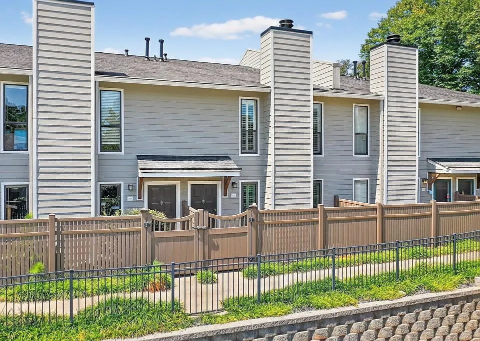 110 Park Ridge Cir