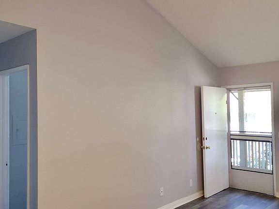 3rd image of 1124 Molino Ave APT 8