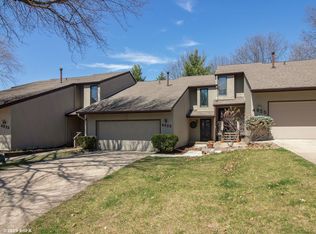 4929 W Park Dr, West Des Moines, IA 50266