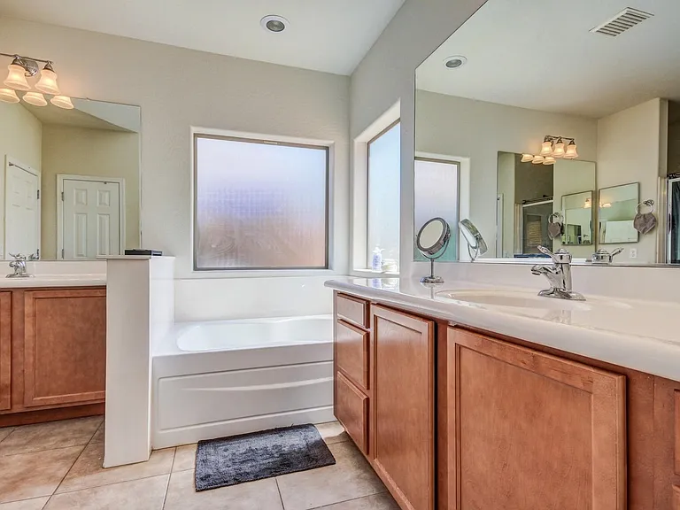 18113 W Townley Ave — Photo 23