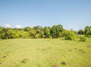 225 Burnham Rd, Brandon, MS 39042